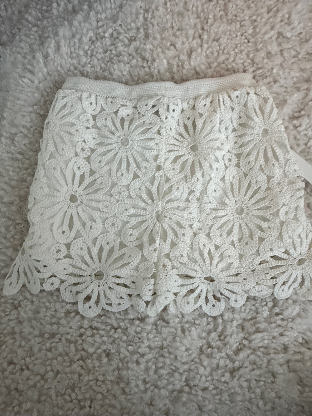 Aqua White Crochet Floral Lace Shorts - Picture 5 of 5